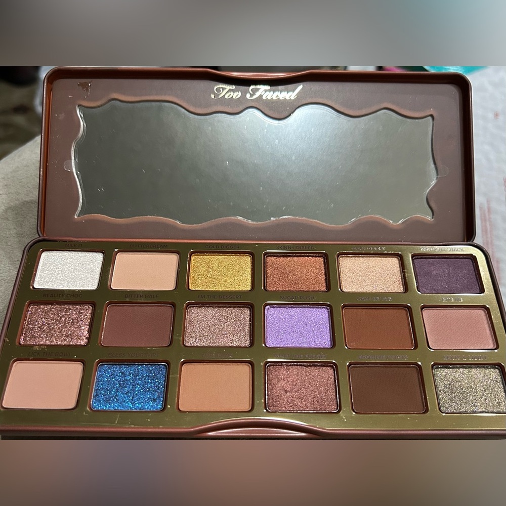 NIB - Too Faced Better Than Chocolate Eye Shadow Palette Cocoa infused
